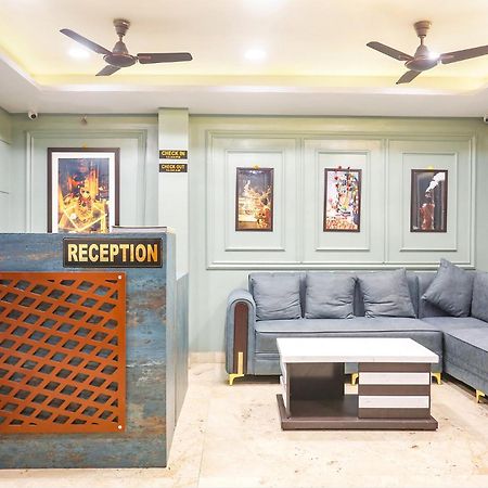 Fabhotel Hari Kunj 900 M From Kashi Vishwanath Temple Βαρανάσι Εξωτερικό φωτογραφία